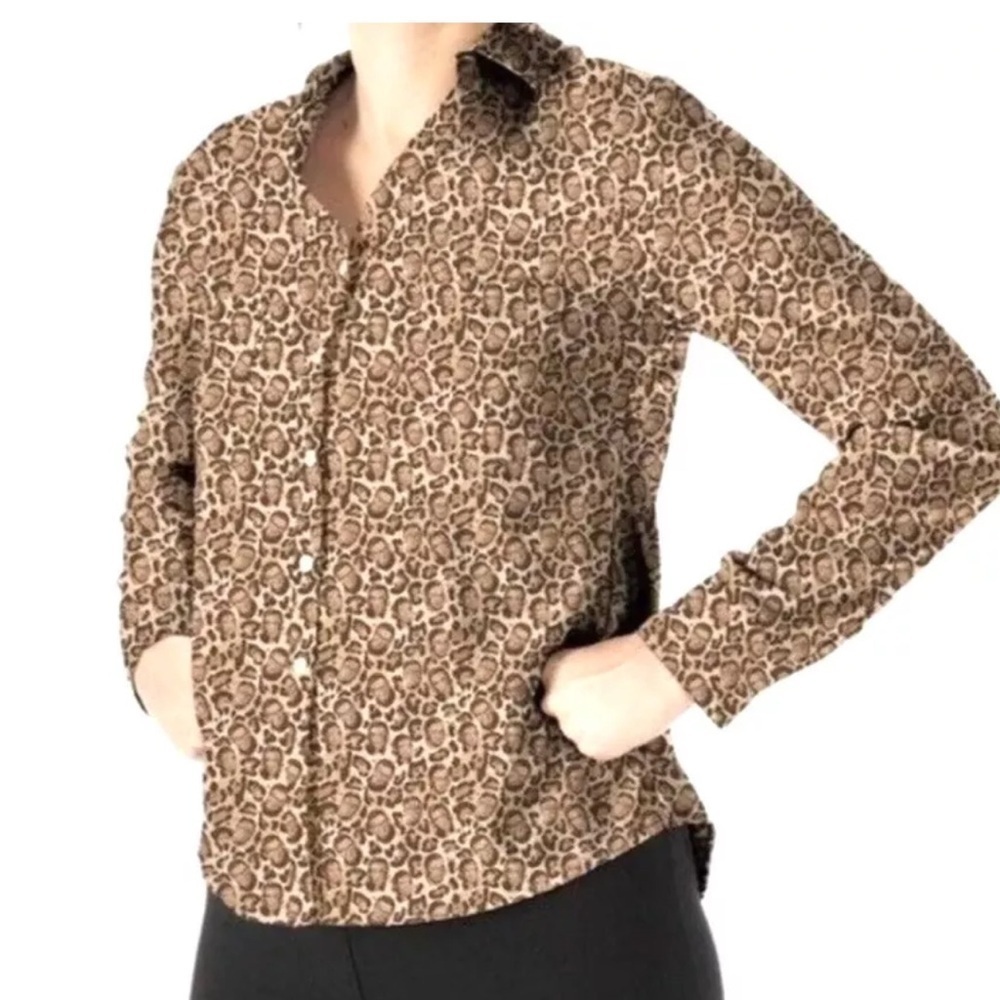Betabrand Ruth Bader Ginsburg Button Down Small